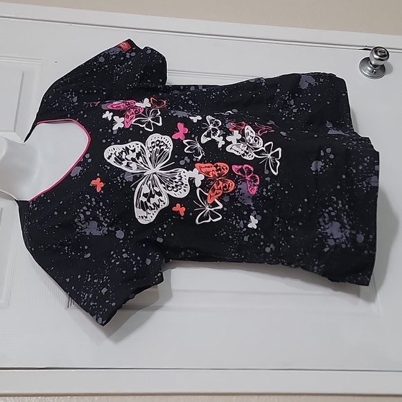Dickies Women's Black Short Sleeve Butterflies Pattern Scrub Top Size Large - Picture 3 of 6